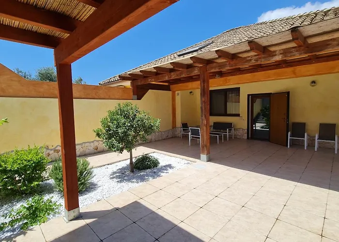 Villa Vivi. Piscina, Idro, Giardino E Condizionatore
