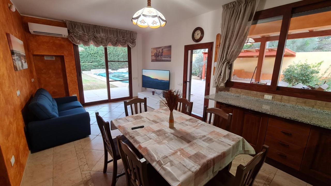 Vivi. Piscina, Idro, Giardino E Condizionatore Villa