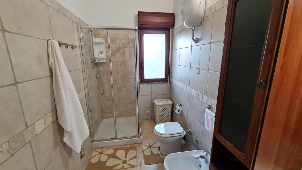 Vivi. Piscina, Idro, Giardino E Condizionatore * Capitana