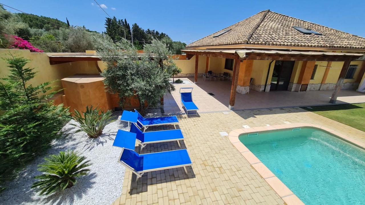 Vivi. Piscina, Idro, Giardino E Condizionatore Villa Capitana
